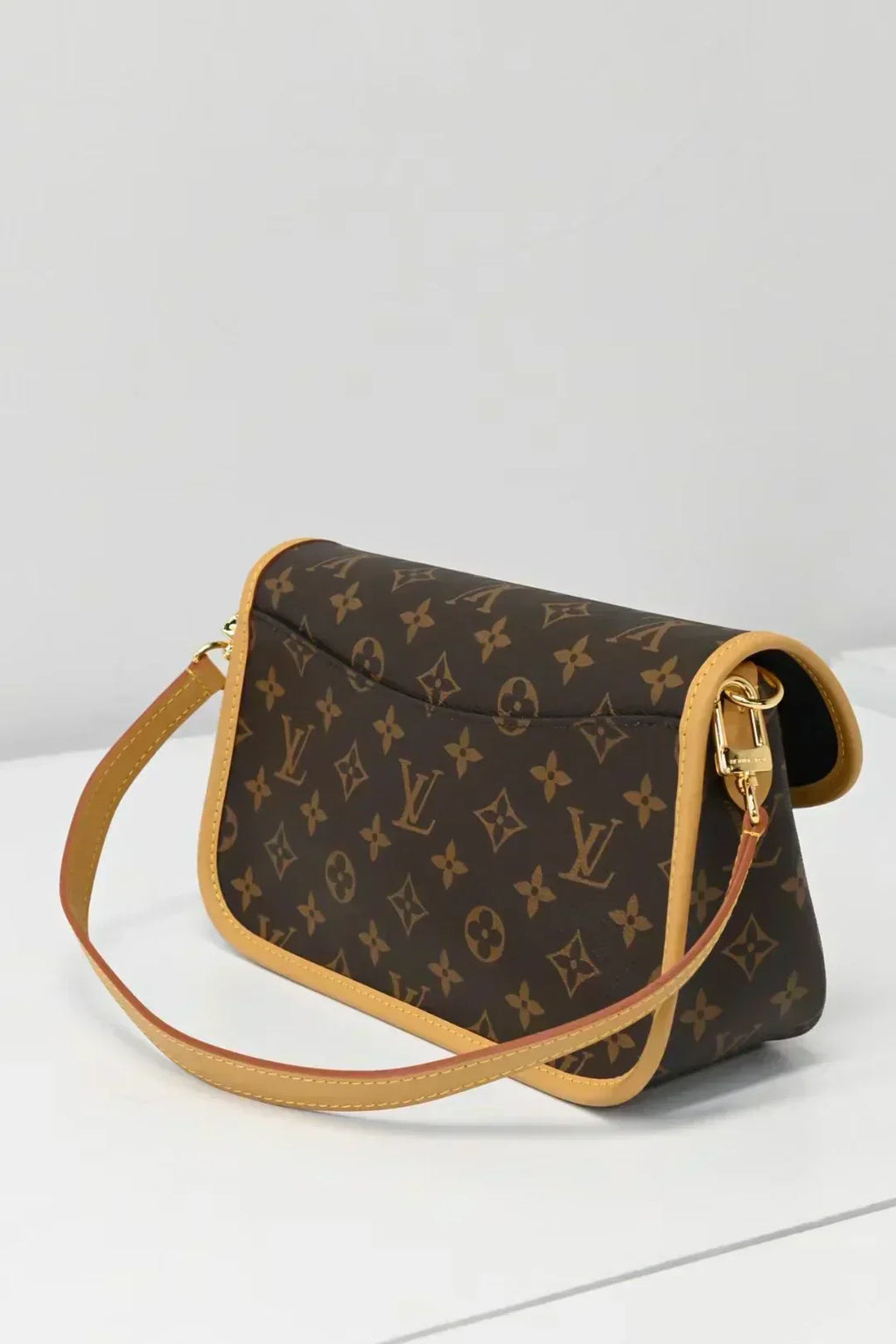 Sac à main Box d'inspiration vintage