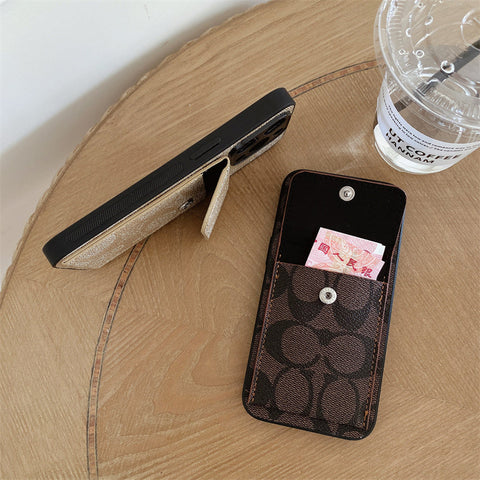 クラシック iPhone ケース ウォレット付き ダークブラウン-HP240513