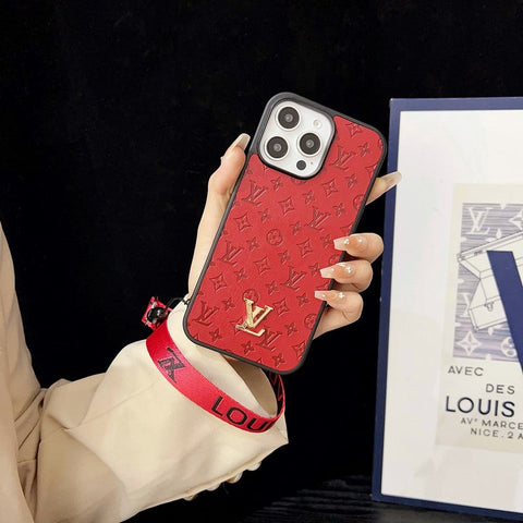 Coque et skin iPhone de luxe avec chaîne à main marron