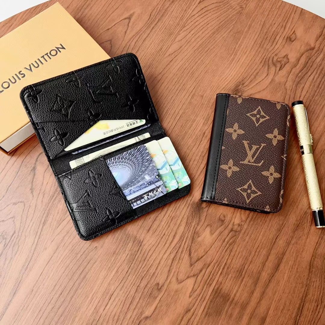 Elegante Lou Checkered & Monogramm-Geldbörsen