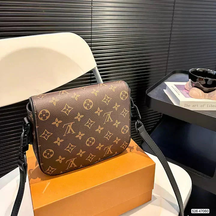 Sac de luxe en cuir de haute qualité, motif monogramme