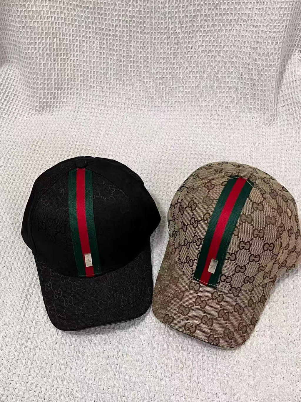 Classic luxury hat 04