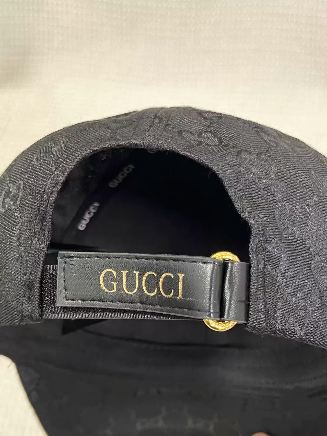 Classic luxury hat 04