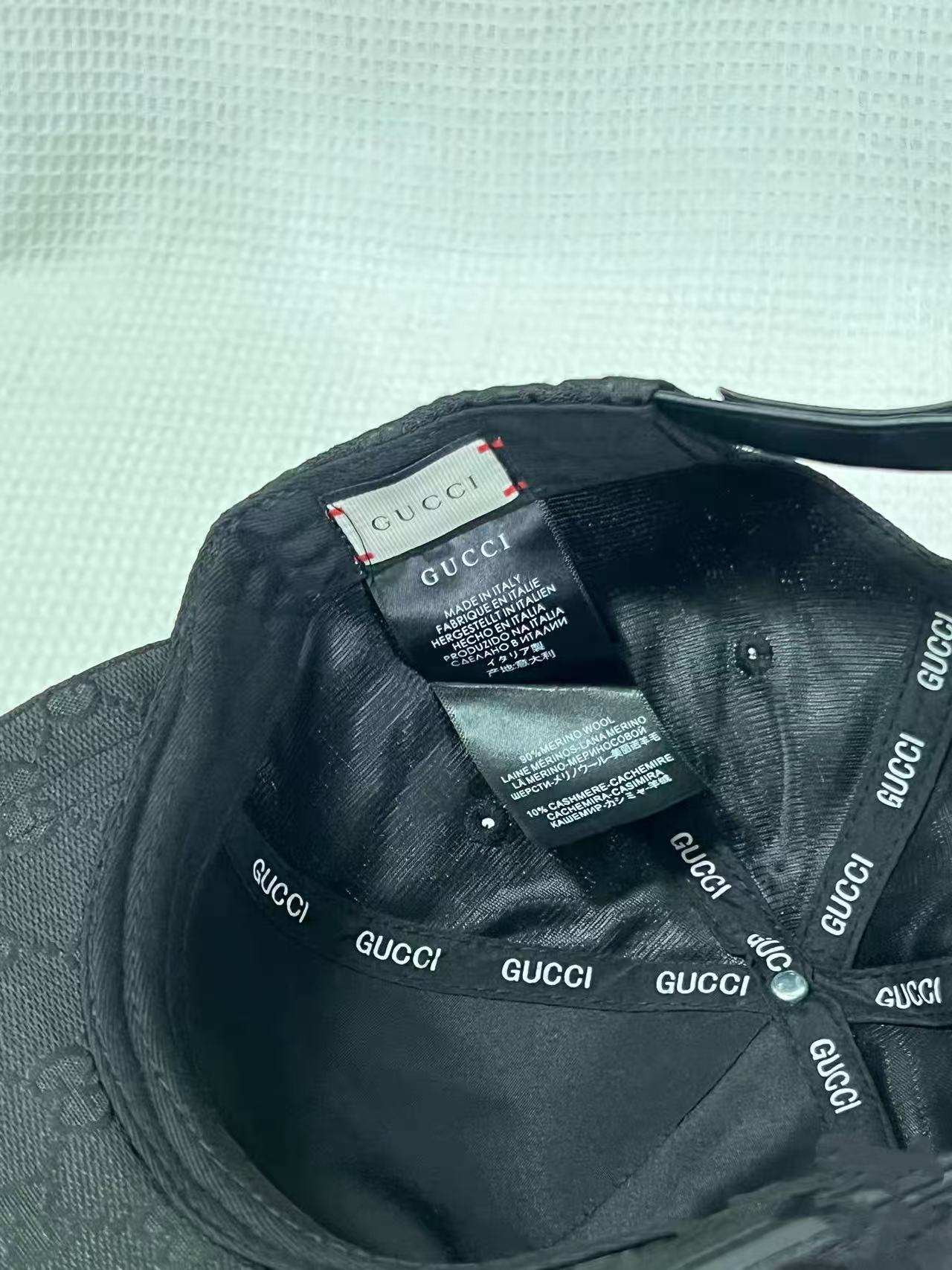 Classic luxury hat 04