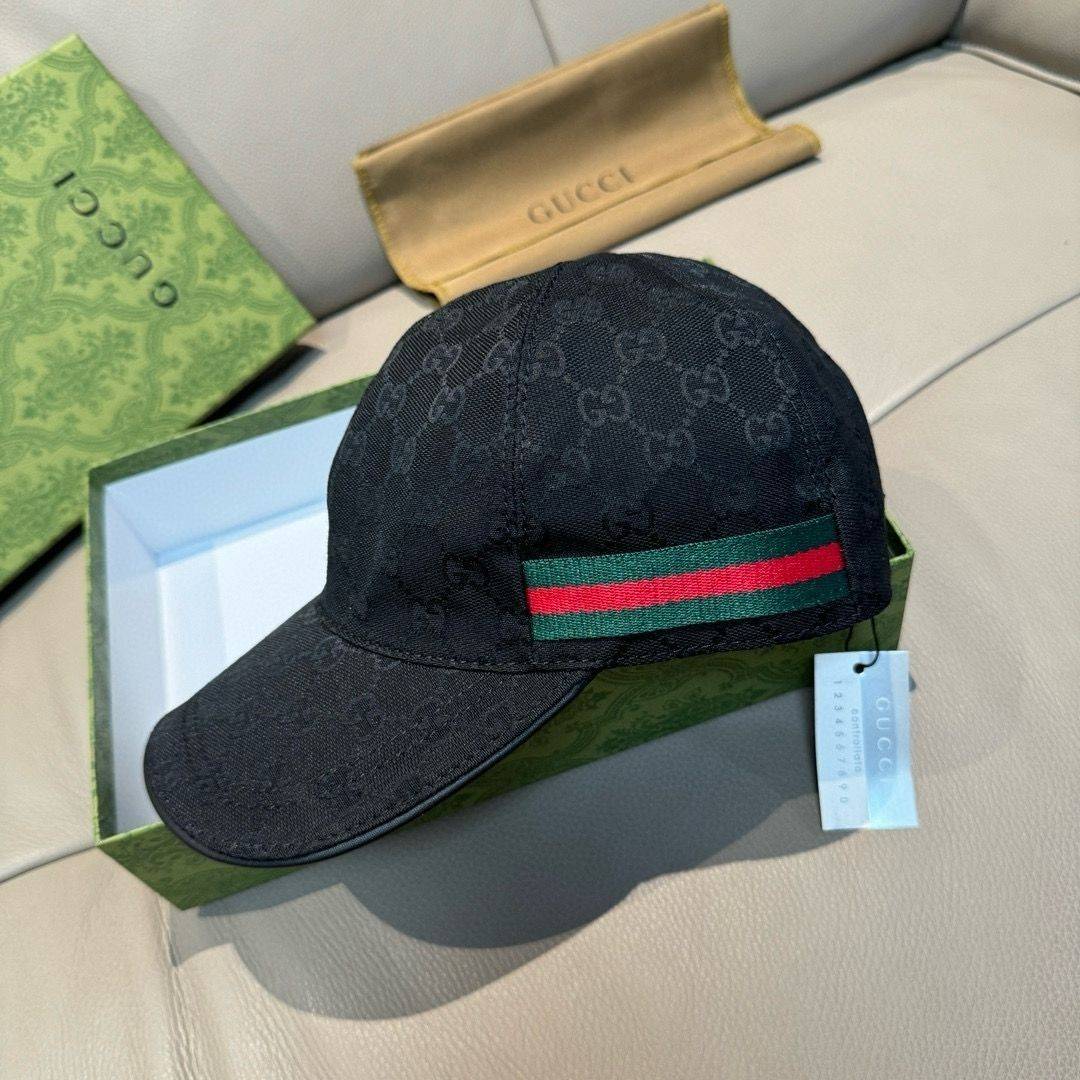 Classic luxury hat 02
