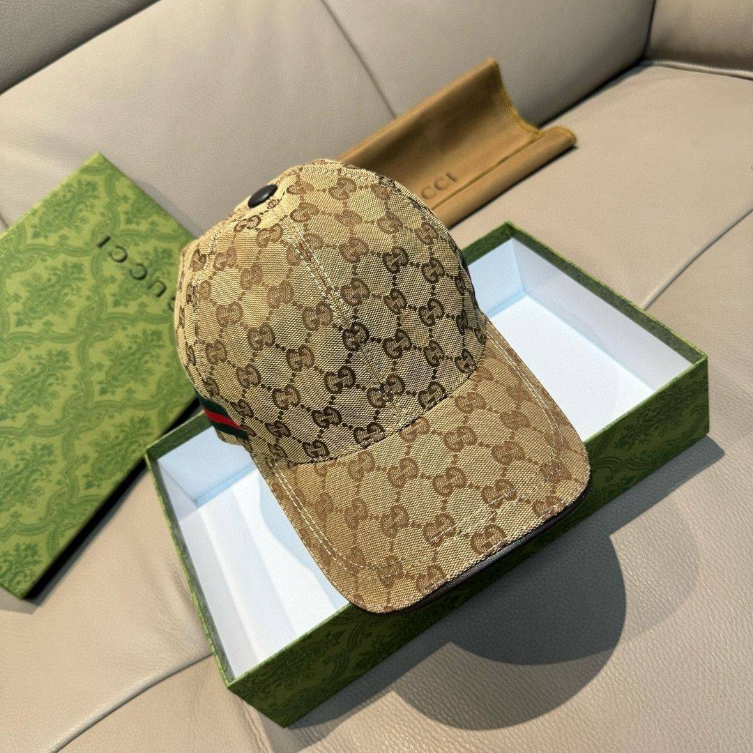 Classic luxury hat 02