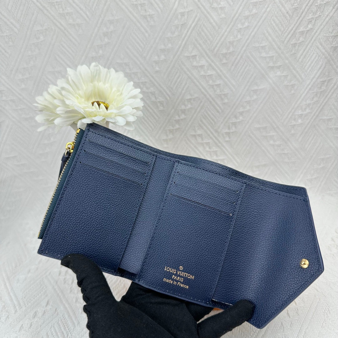 محفظة L-Luxurious Fashion - متطورة وعملية