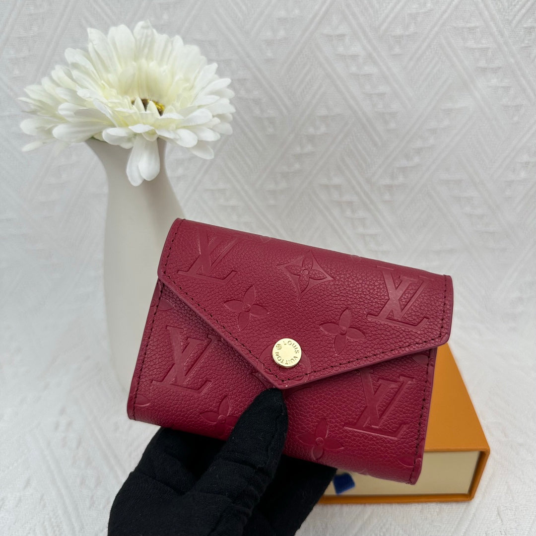 محفظة L-Luxurious Fashion - متطورة وعملية
