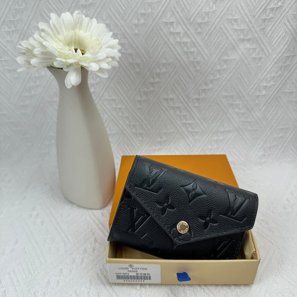 محفظة L-Luxurious Fashion - متطورة وعملية