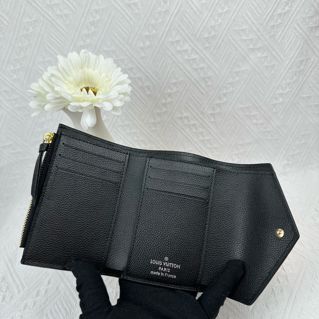 محفظة L-Luxurious Fashion - متطورة وعملية