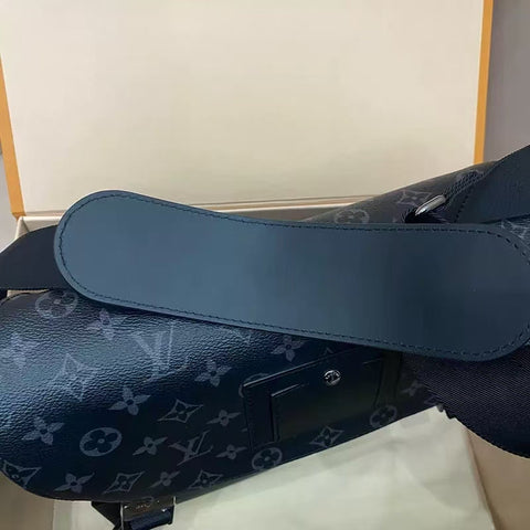 Divatos és divatos LV Messenger Bag