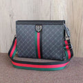 Pochette Monogramme Urbain 002