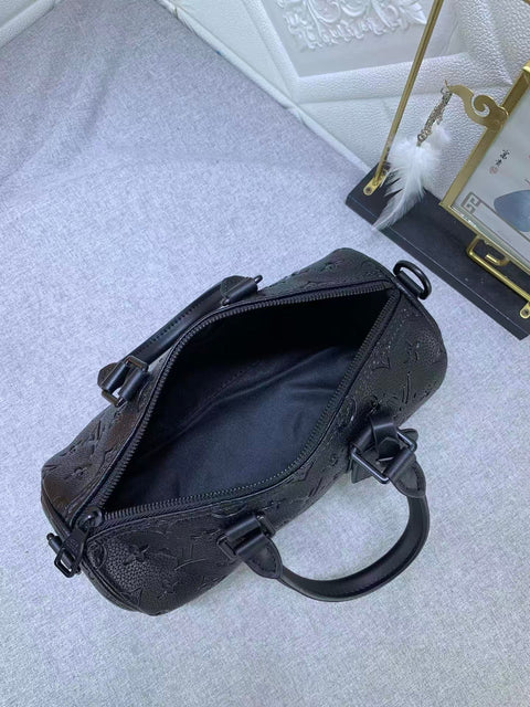 Lou Black 高級レザーバッグ – 多用途、スタイリッシュ、機能的