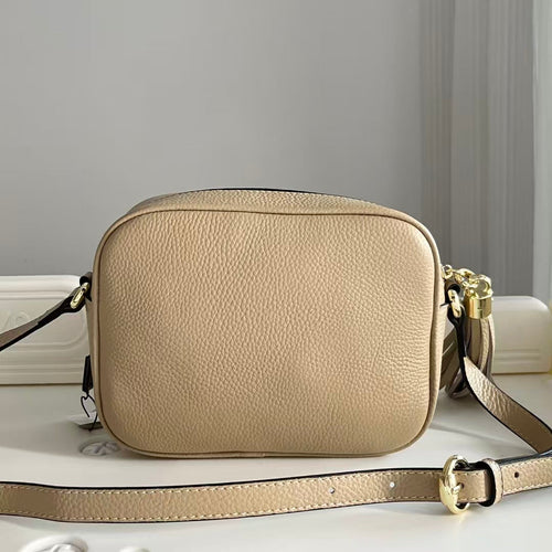 Advanced Pebbled Leather Crossbody táska