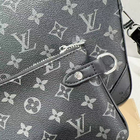 Sac messager classique Monogram Trio - Un incontournable de la mode 011