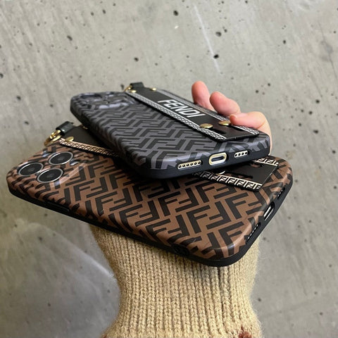 Elegante iPhone-Hülle mit Armband