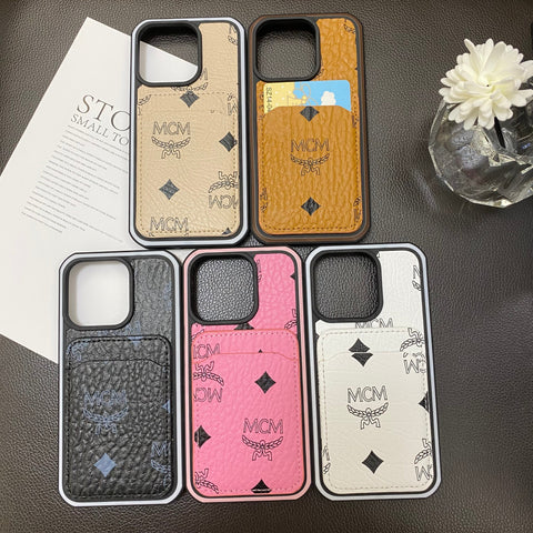 Étui pour iPhone MCM avec porte-cartes Jaune-MCK240603