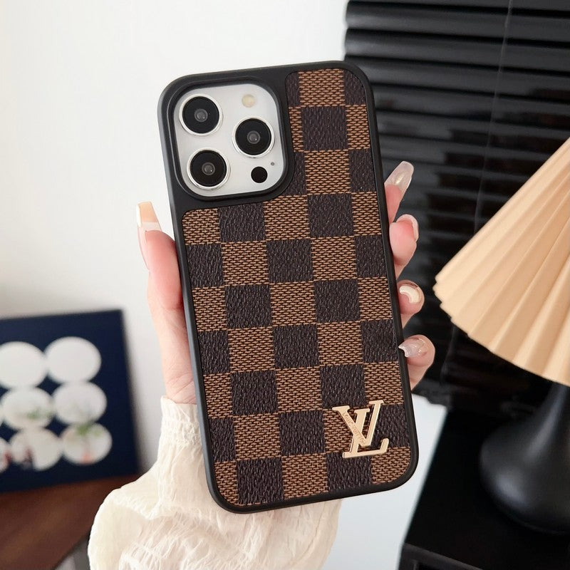 Capa luxuosa clássica marrom para iPhone