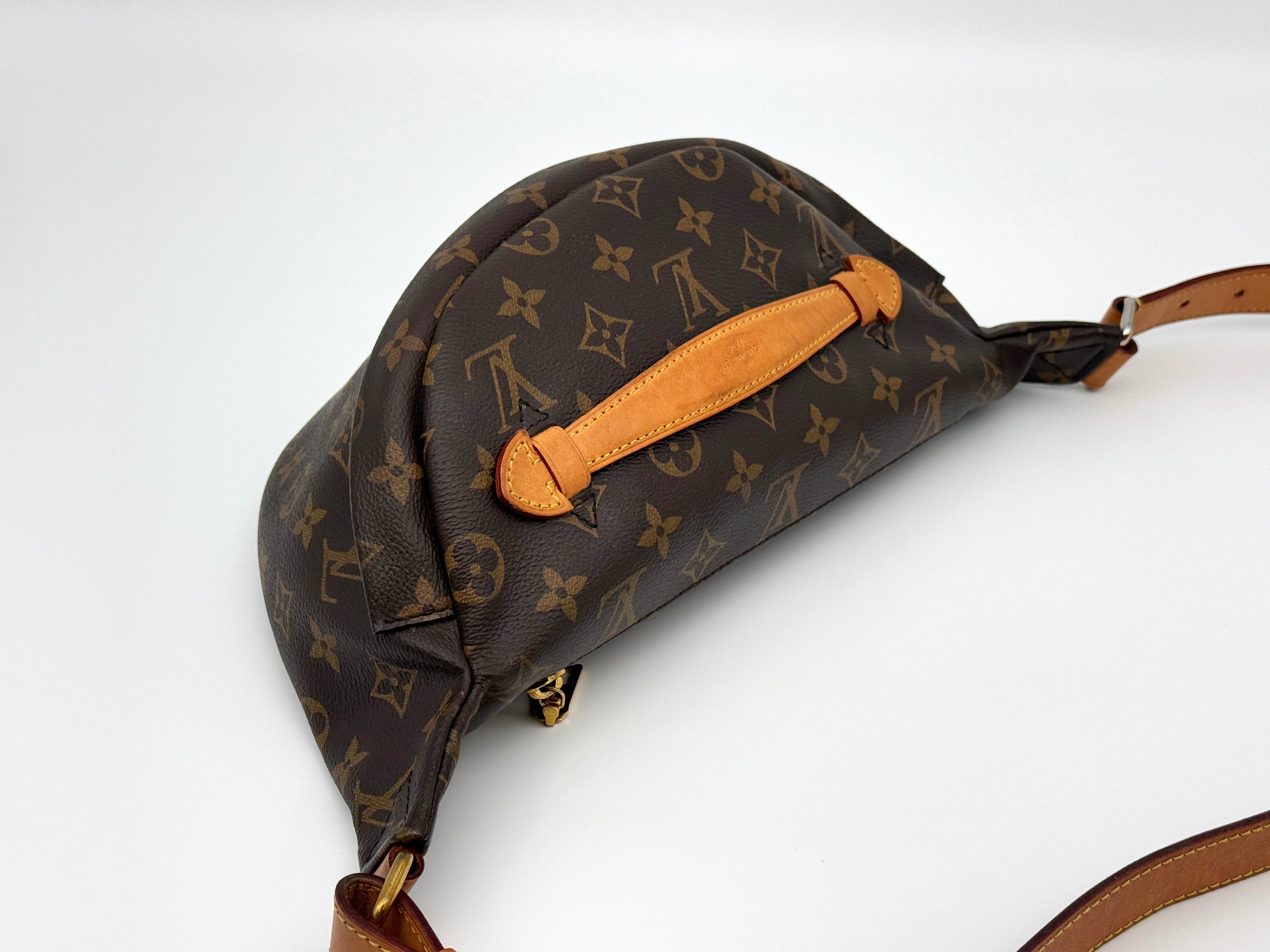Bolso Clásico con Monograma - Riñonera Bandolera Ajustable