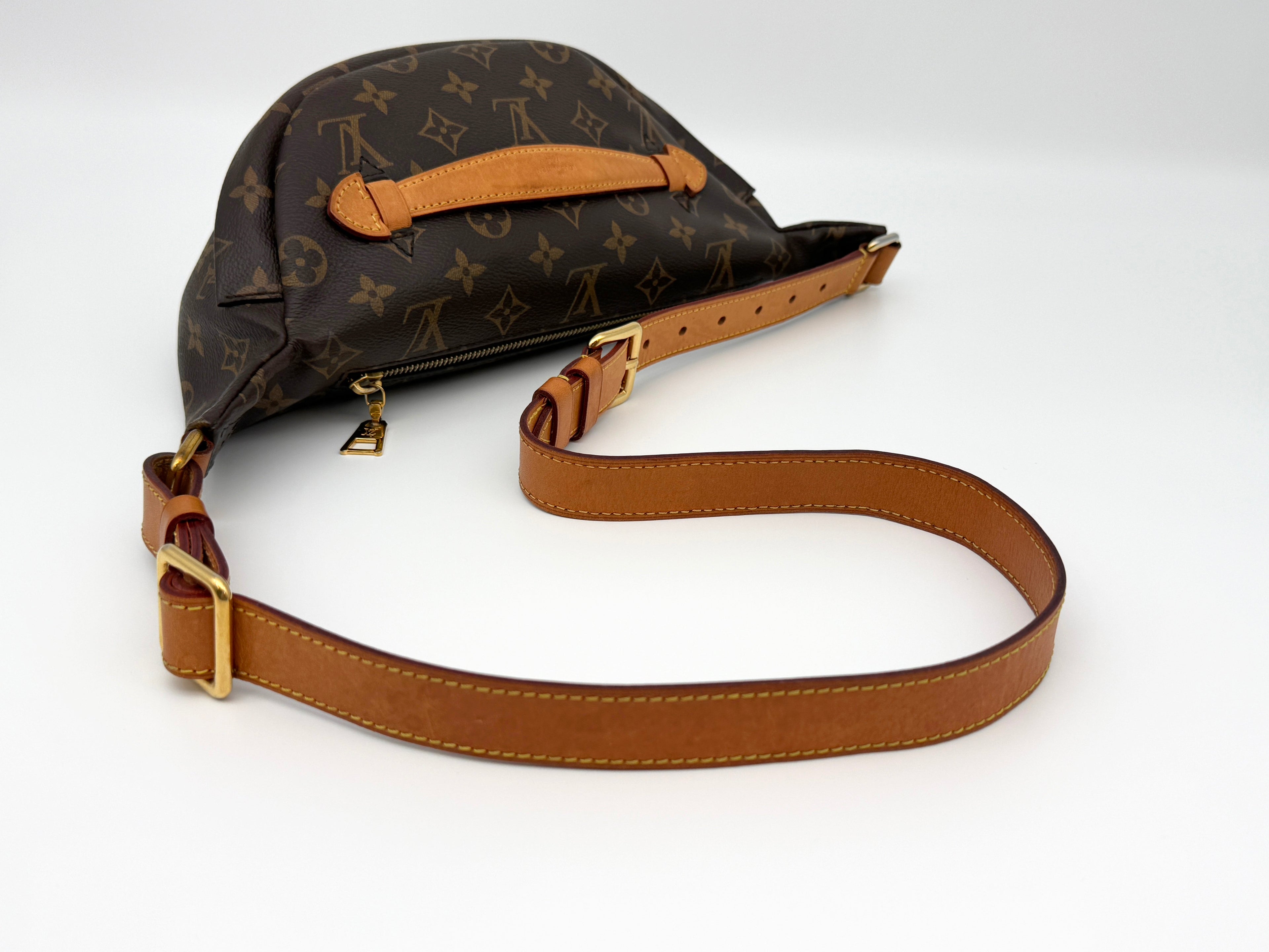 Bolso Clásico con Monograma - Riñonera Bandolera Ajustable