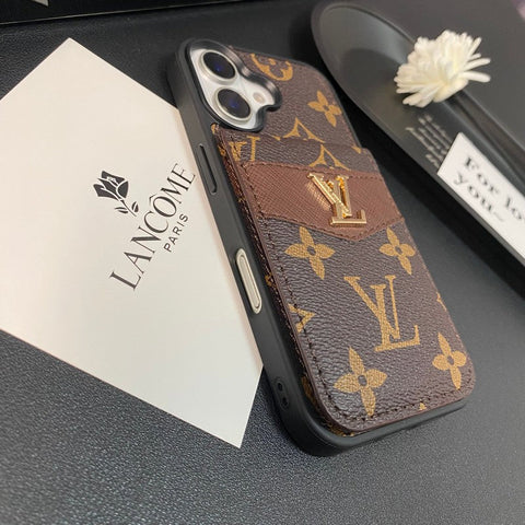 Luxuriöse iPhone-Hülle mit Kartenetui in klassischer Farbe