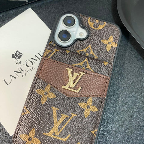 Luxuriöse iPhone-Hülle mit Kartenetui in klassischer Farbe