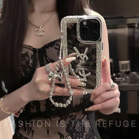 حافظة iPhone الرائعة ذات مرآة الجمال – مكياج وأناقة أثناء التنقل!