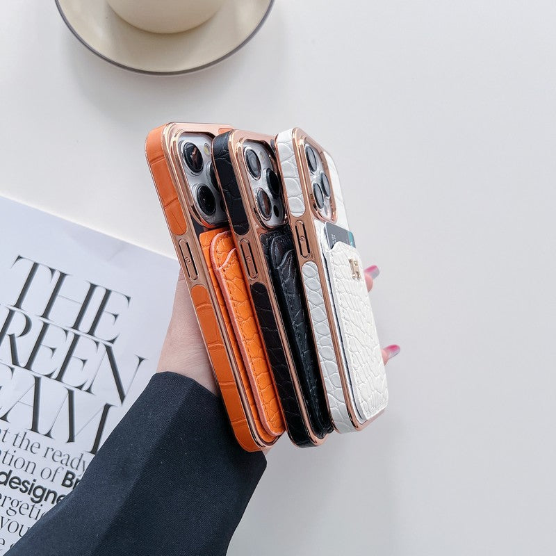 Capa para iPhone em couro dourado rosa H