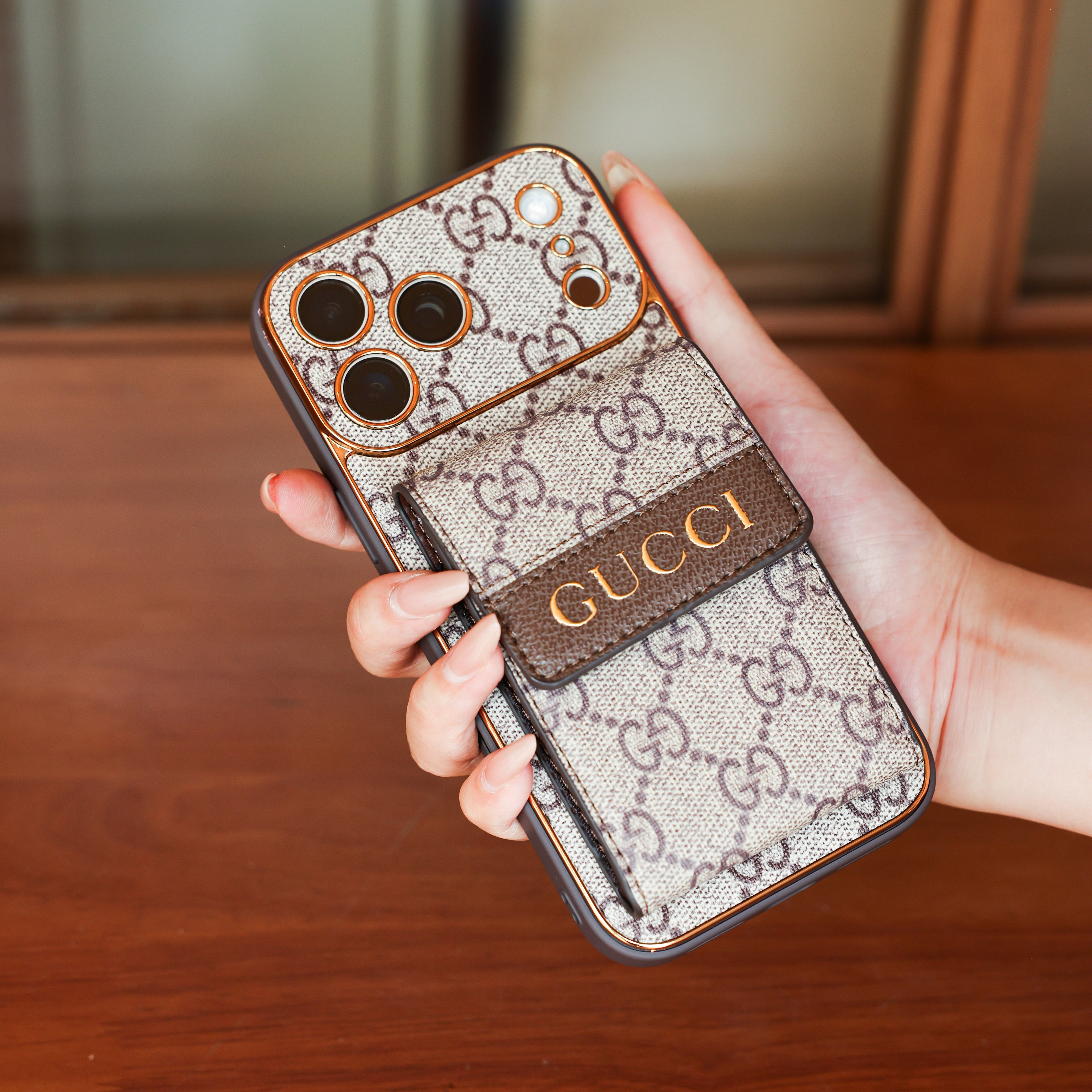 New Classic Luxury Card Holder Phone Case  01