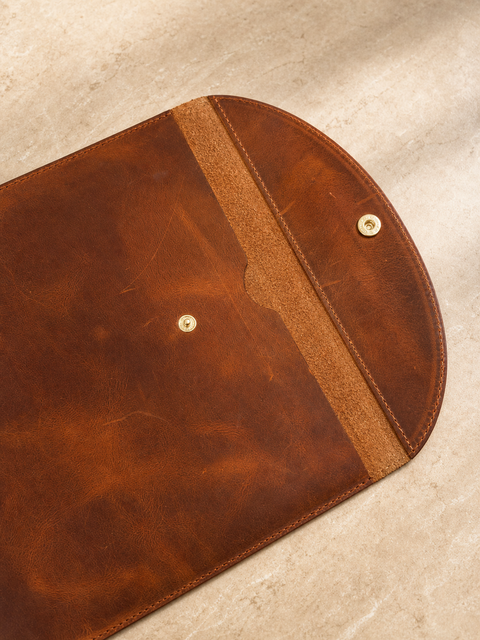 Custodia per iPad e MacBook in pelle premium